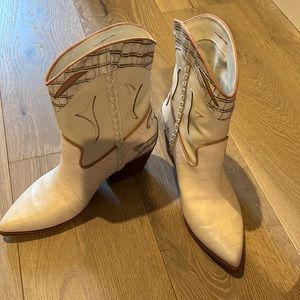 Dolce vita cowgirl boots